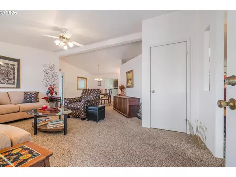 900 NE Francis Ave #63, Gresham, OR 97030 photo 10