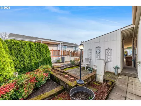 900 NE Francis Ave #63, Gresham, OR 97030 photo 31