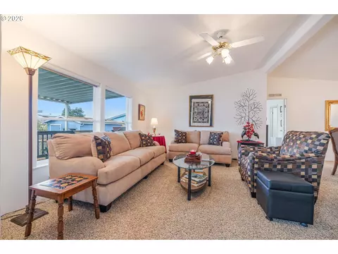 900 NE Francis Ave #63, Gresham, OR 97030 photo 12