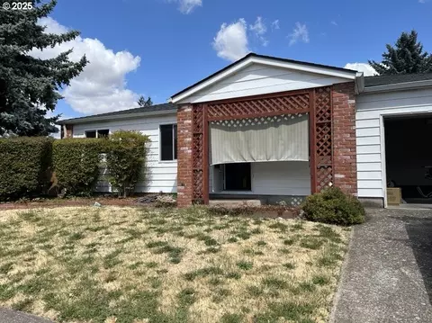 2801 Raleigh Ct SE, Albany, OR 97322