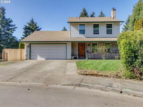 5023 NE Farmcrest St, Hillsboro, OR 97124