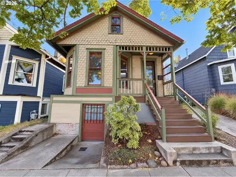 3110 SE 18th Ave, Portland, OR 97202