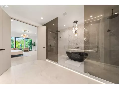 Bath - 4599 NW 71st Ave, Camas, WA 98607 photo 4 of 10