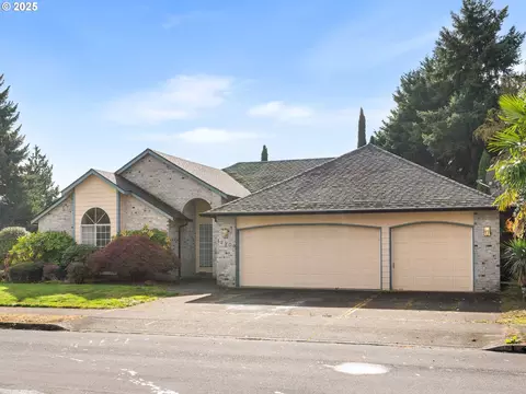 12909 SE 24th St, Vancouver, WA 98683