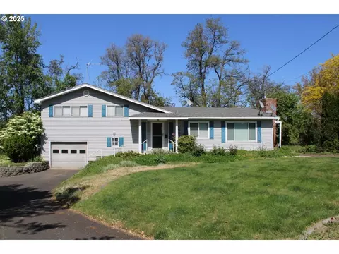 153 SE 3rd Ave, Milton Freewater, OR 97862