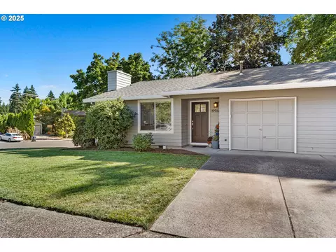 19960 SW Meadowbrook Ct, Beaverton, OR 97078