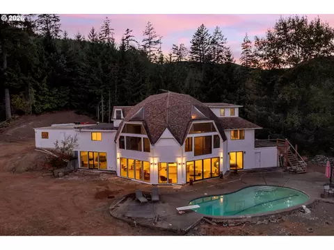 48135 NW Waldheim Way, Forest Grove, OR 97116