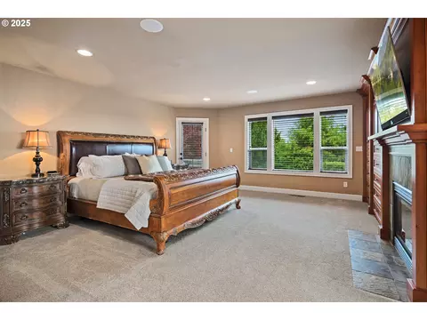Bedroom - 4906 NW Highpoint Dr, Camas, WA 98607 photo 1 of 5