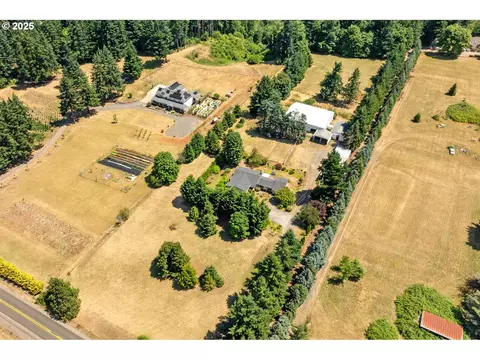 20068 S Ridge Rd, Oregon City, OR 97045