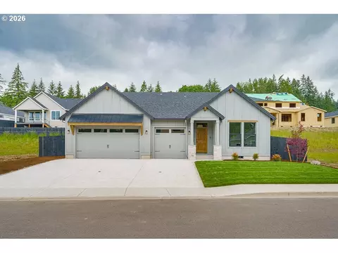509 W 19th St, La Center, WA 98629