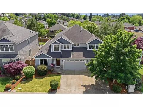 559 E 16th St, Lafayette, OR 97127