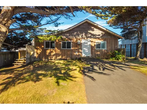 1920 Beach Loop Dr, Bandon, OR 97411