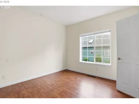 Bedroom - 419 NE 7th Ave, Camas, WA 98607 photo 1 of 7
