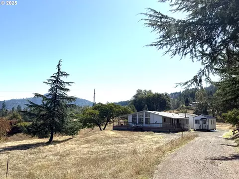 336 Schudeiske Rd, Sutherlin, OR 97479