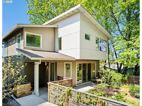 6251 SE Yamhill St, Portland, OR 97215