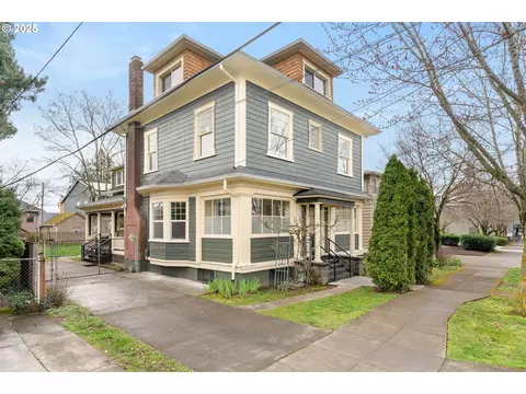 600 NE 72nd Ave, Portland, OR 97213