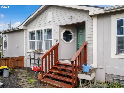 31467 NW Claxtar St, North Plains, OR 97133