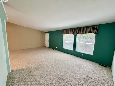 Living - 1699 N Terry St #111, Eugene, OR 97402 photo 6 of 11