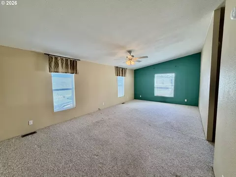 Living - 1699 N Terry St #111, Eugene, OR 97402 photo 8 of 11