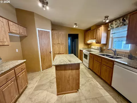 Kitchen - 1699 N Terry St #111, Eugene, OR 97402 photo 1 of 6