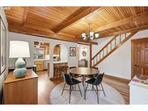 Dining - 1329 Hammock St, Eugene, OR 97401 photo 3 of 4