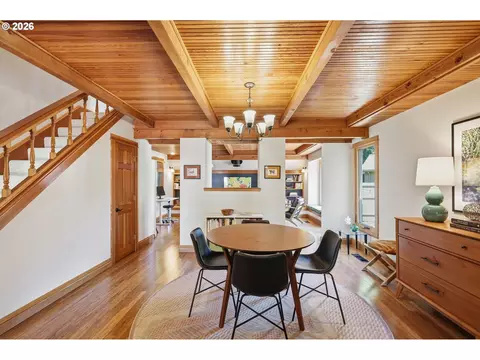 Dining - 1329 Hammock St, Eugene, OR 97401 photo 4 of 4
