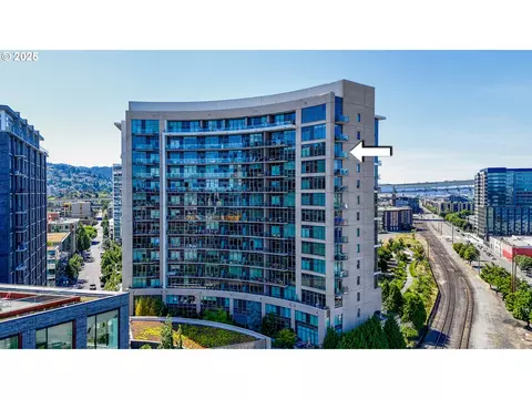 949 NW Overton St #1015, Portland, OR 97209
