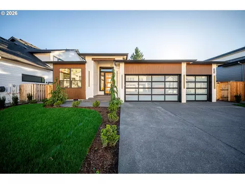 460 W U St, Washougal, WA 98671