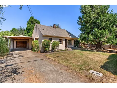 4135 Wood Ave, Eugene, OR 97402