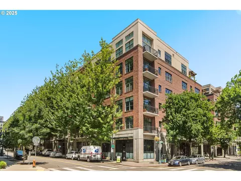 820 NW 12th Ave #224, Portland, OR 97209