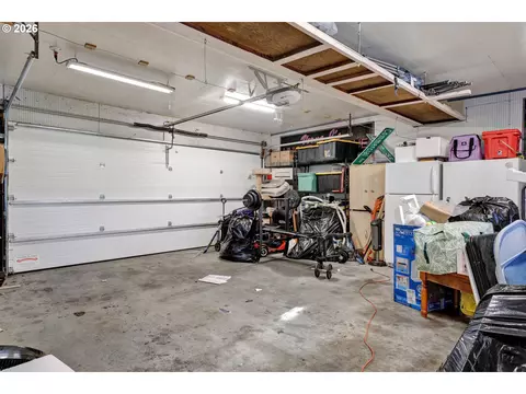 Other - 389 Maxwell Rd, Eugene, OR 97404 photo 10 of 12