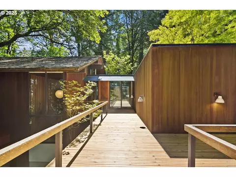 720 NW Saint Helens Ave, Portland, OR 97229