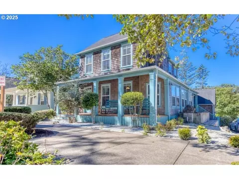 2685 SW Beach Ave, Lincoln City, OR 97367