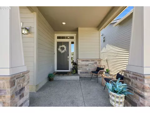 Exterior - 6332 SE 24th St, Gresham, OR 97080 photo 5 of 7