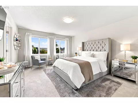 Bedroom - 6332 SE 24th St, Gresham, OR 97080 photo 1 of 3