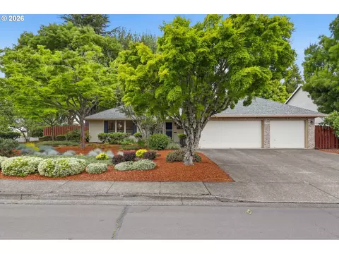 1735 NE 57th Ave, Hillsboro, OR 97124