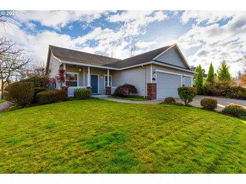 4699 Symphony Dr, Eugene, OR 97404