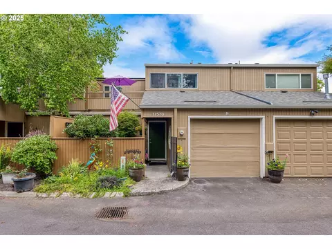 17570 NW Shorewood Dr, Beaverton, OR 97006