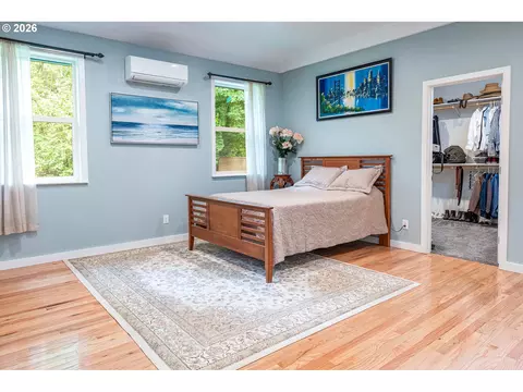Bedroom - 258 Waite St, Eugene, OR 97402 photo 1 of 6