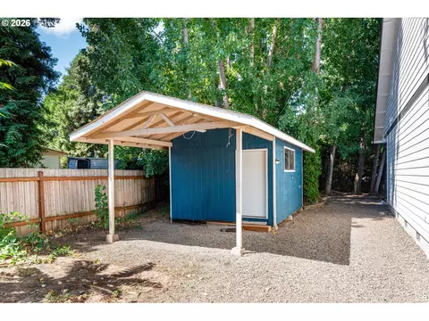 Exterior - 258 Waite St, Eugene, OR 97402 photo 7 of 14