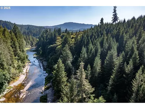 000 Hufford Rd, Foster, OR 97345