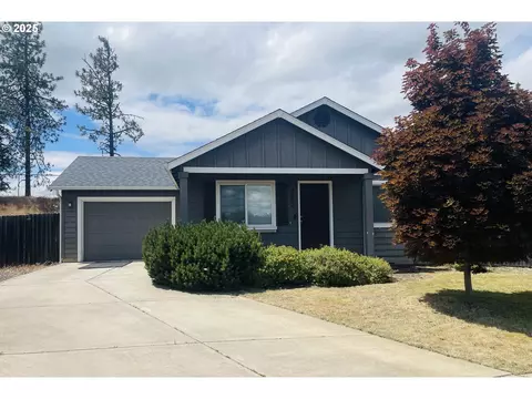783 Callahan Dr, Roseburg, OR 97471
