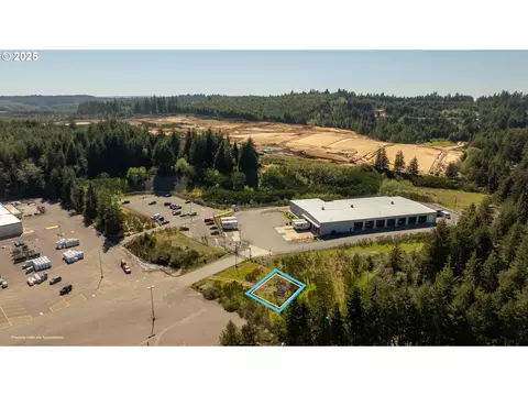 0504 Ocean Blvd SE, Coos Bay, OR 97420