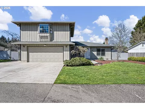 1980 Princeton Dr, Eugene, OR 97405