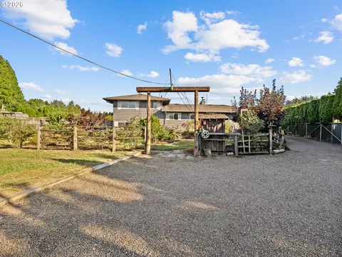 Exterior - 3329 SE Hillyard Rd, Gresham, OR 97080 photo 9 of 14