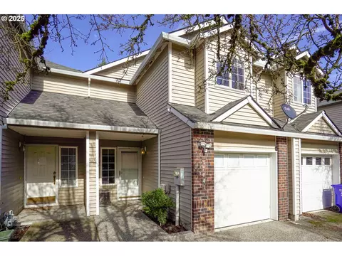 17041 SE Ankeny St, Portland, OR 97233