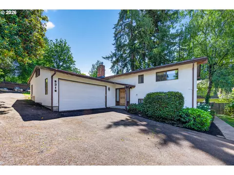 9316 SW 8th Dr, Portland, OR 97219