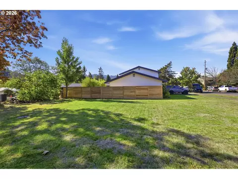 Exterior - W 25th Avenue, Eugene, OR 97405 photo 1 of 4