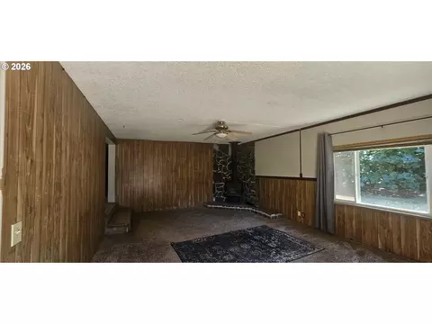 Living - 11281 SE 362nd Ave, Boring, OR 97009 photo 1 of 3