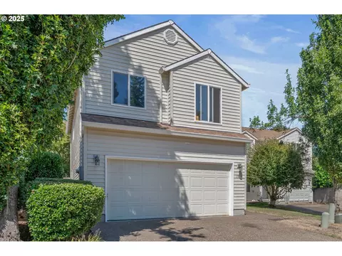 7959 SW Carol Ann Ct, Portland, OR 97224